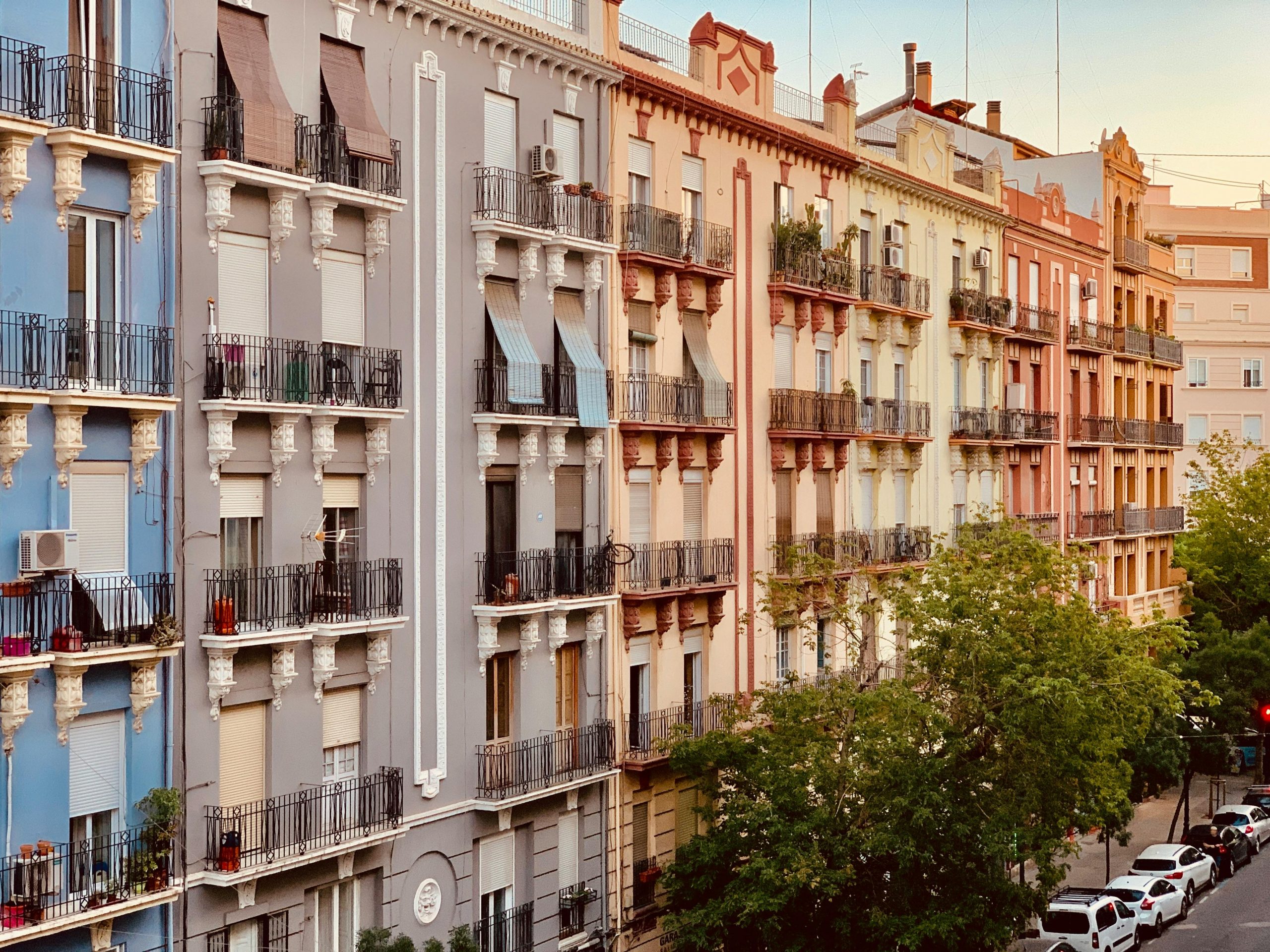 Pasos para vender una vivienda en Valencia